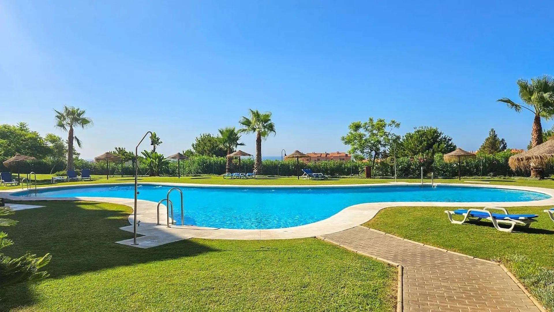 מיחאס קוסטה Amazing 4 Bedroom Penthouse In El Faro דירה מיחאס קוסטה