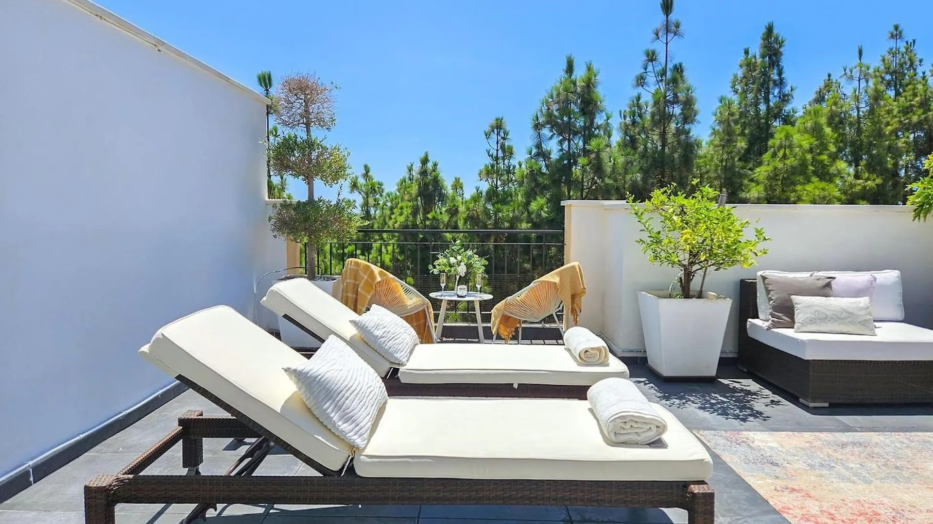 מיחאס קוסטה Amazing 4 Bedroom Penthouse In El Faro דירה